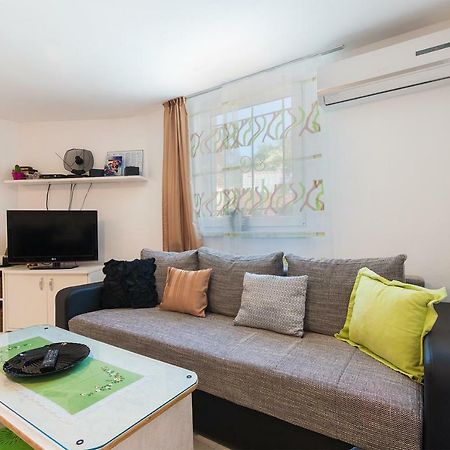 Apartments Salak Πούλα Εξωτερικό φωτογραφία