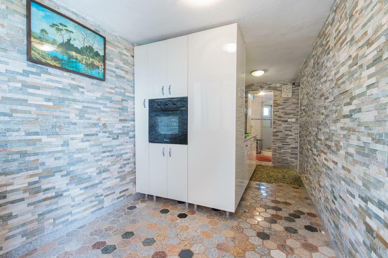 Apartments Salak Πούλα Εξωτερικό φωτογραφία
