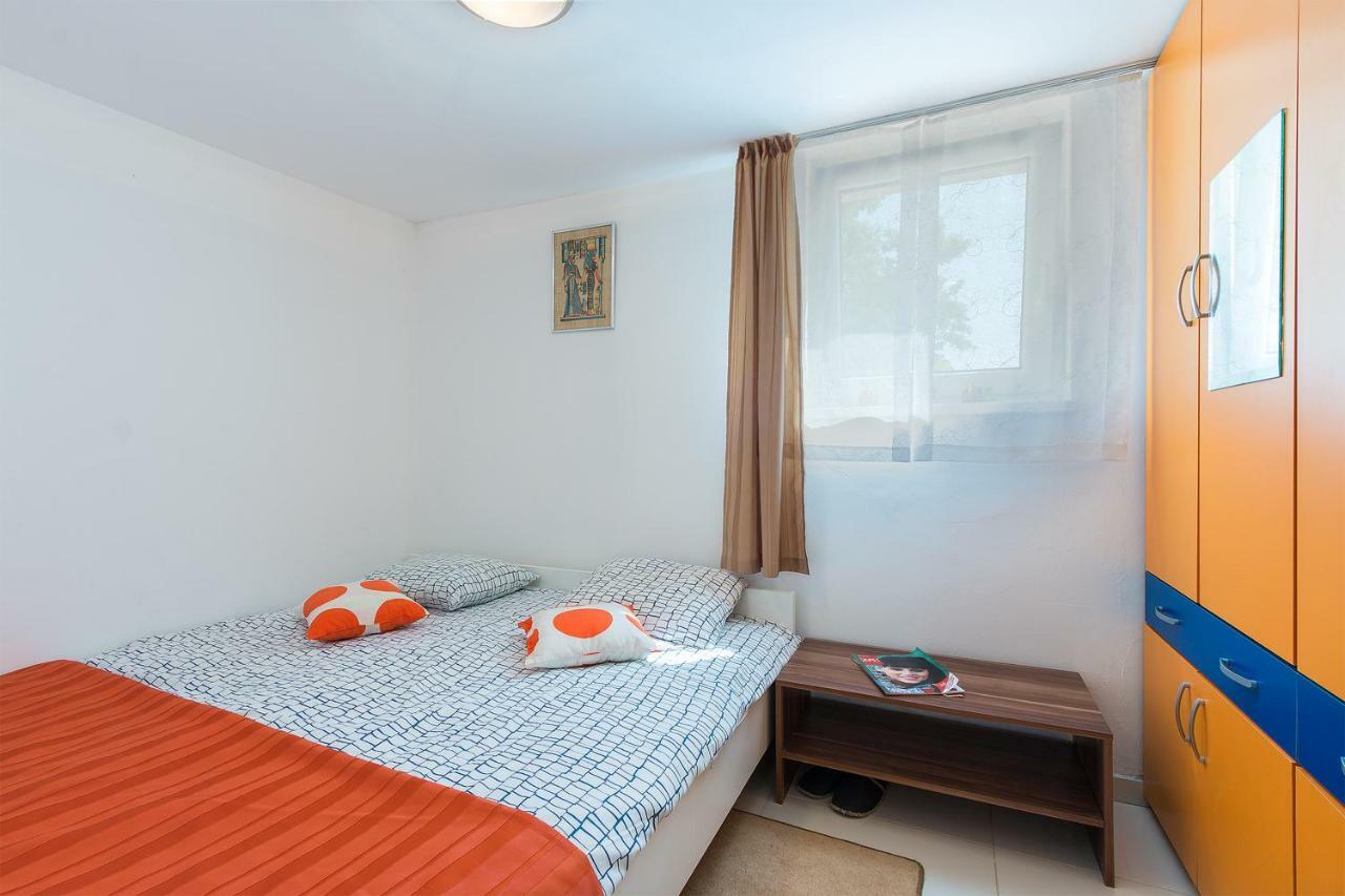 Apartments Salak Πούλα Εξωτερικό φωτογραφία