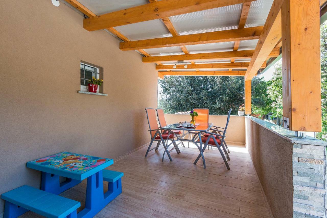 Apartments Salak Πούλα Εξωτερικό φωτογραφία