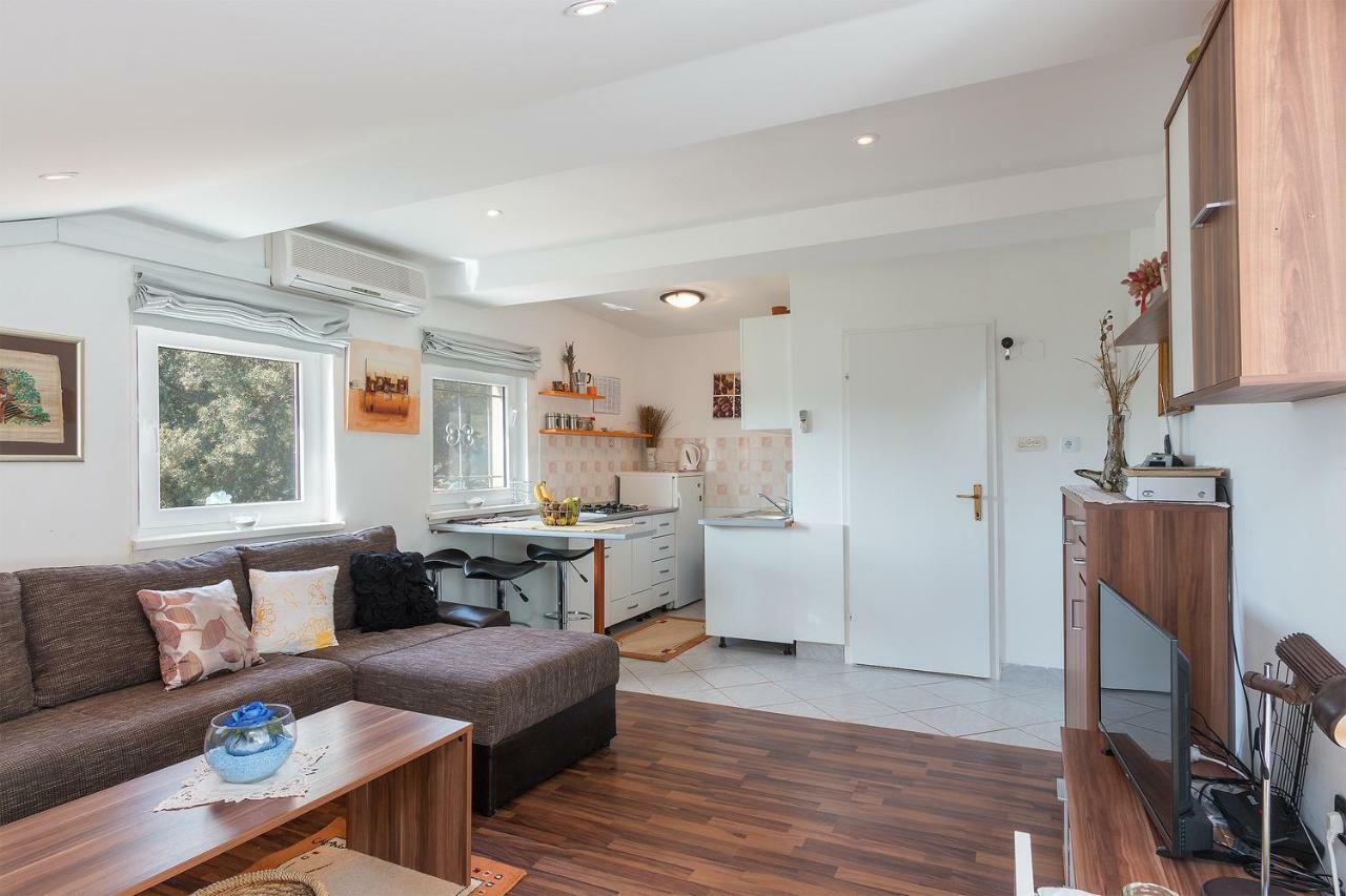 Apartments Salak Πούλα Εξωτερικό φωτογραφία