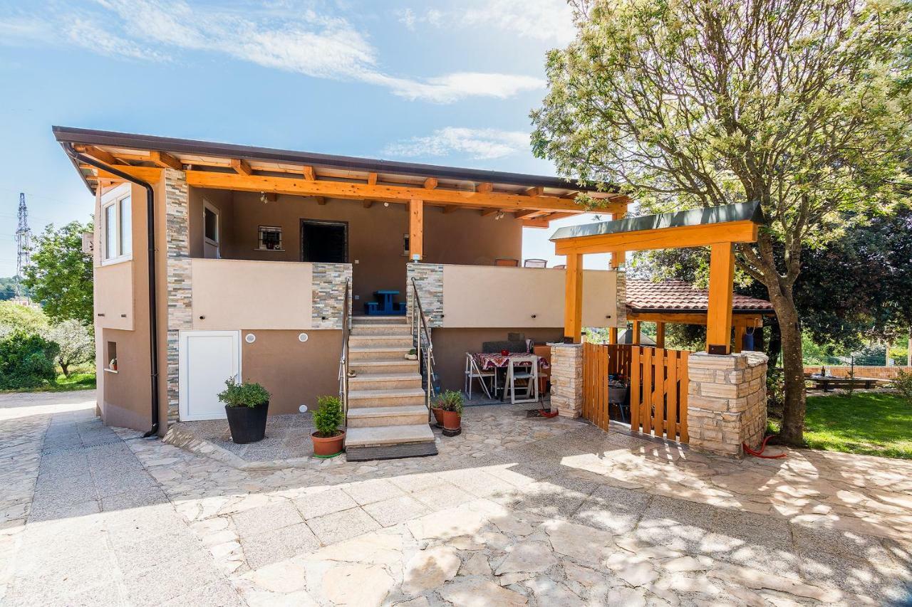 Apartments Salak Πούλα Εξωτερικό φωτογραφία
